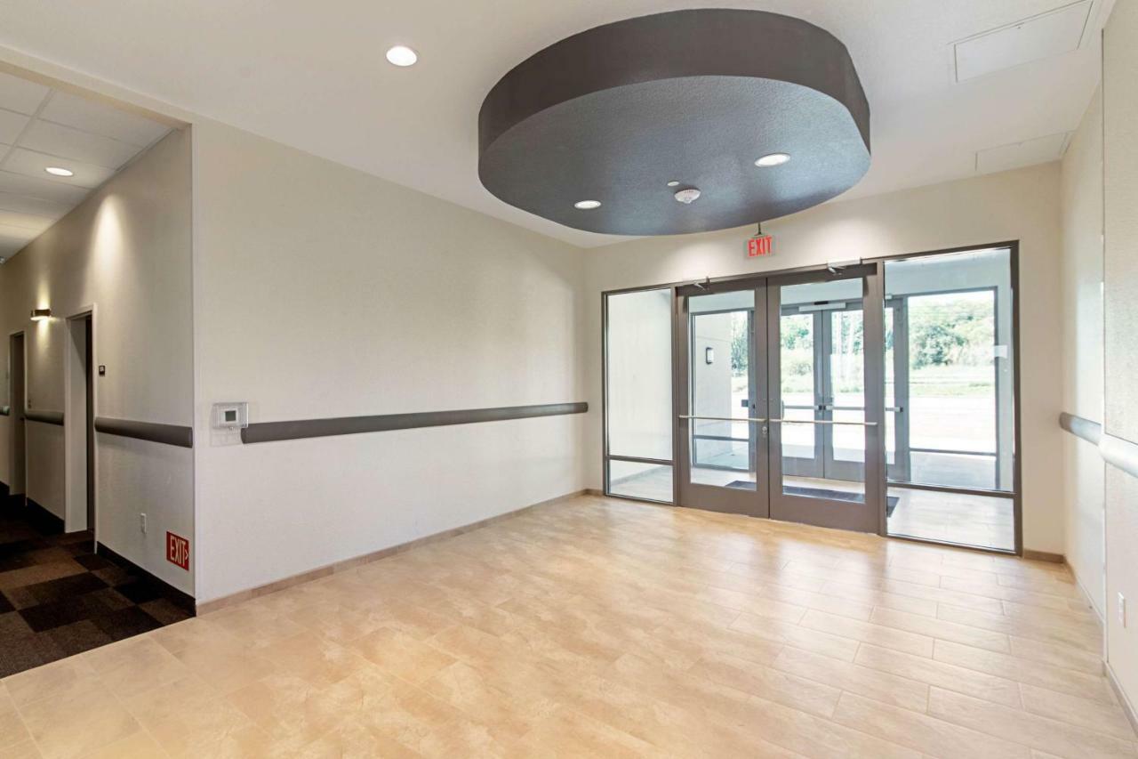 Studio 6 Austin Airport Екстериор снимка